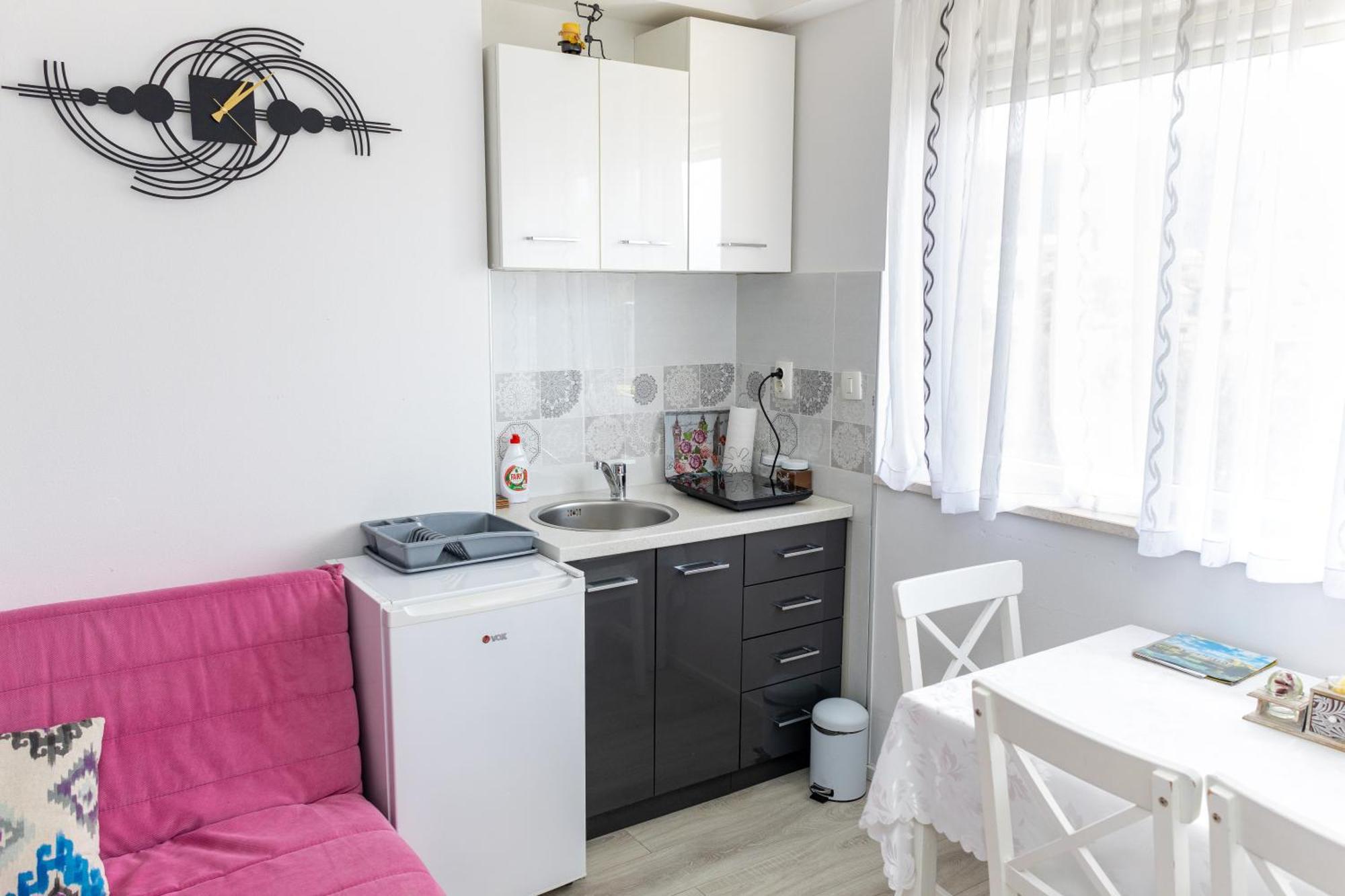 Apartmani Hm Τρέμπινιε Εξωτερικό φωτογραφία